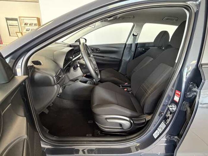 Hyundai BAYON 1.0 T-GDI Select +Navi+Carply+R. Kamera+