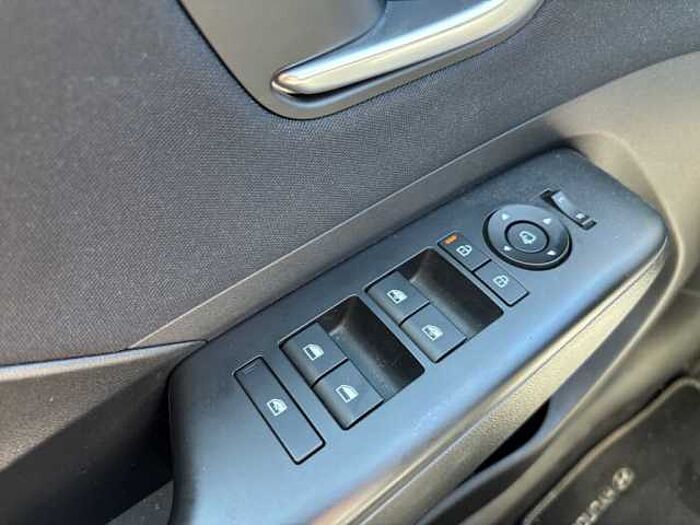 Hyundai KONA 1.6 GDI DCT Hybrid Trend *Assistenz-P.*LED*