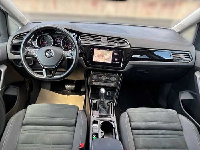 Volkswagen Touran 1.5 TSI ACT OPF DSG Highline *1HD*Carplay*