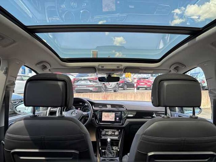Volkswagen Touran 1.5 TSI ACT OPF DSG Highline *1HD*Carplay*