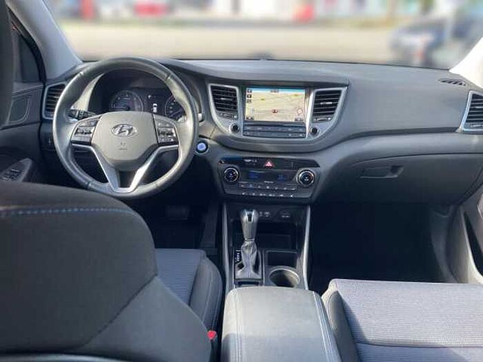Hyundai Tucson blue 1.7 CRDi 2WD DCT Premium *1HD*