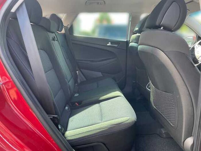 Hyundai Tucson blue 1.7 CRDi 2WD DCT Premium *1HD*
