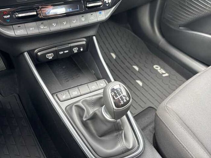 Hyundai i20 1.0 T-GDI Trend + Komfort Paket + Bose