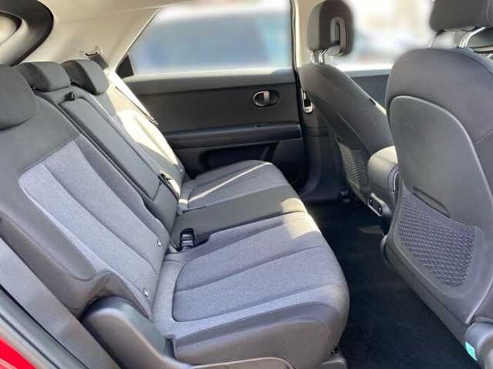 Hyundai IONIQ 5 63 kWh + Wärmepumpe