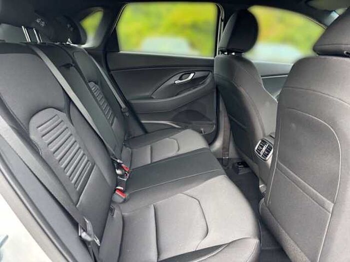 Hyundai i30 1.0 T-GDI Trend