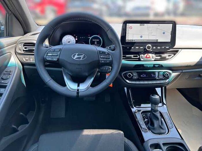 Hyundai i30 1.6 T-GDI DCT Trend