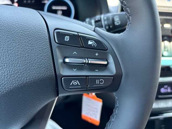 Hyundai i30 1.6 T-GDI DCT Trend