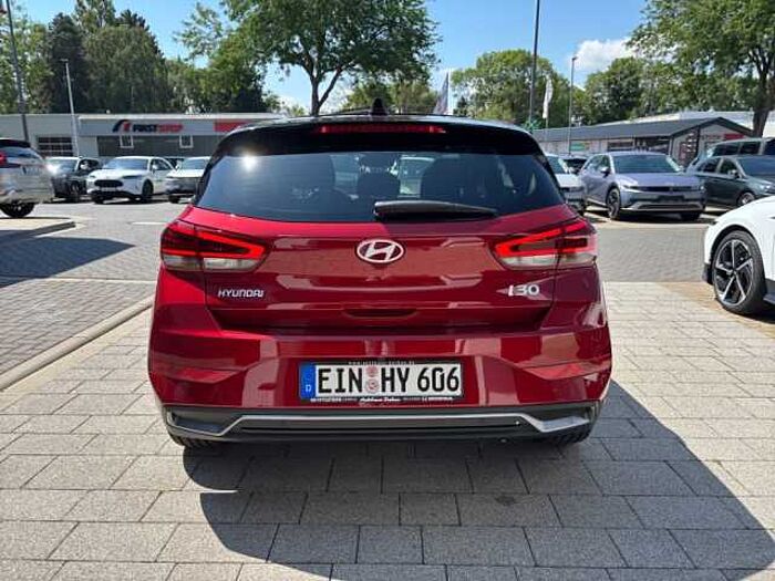 Hyundai i30 1.6 T-GDI DCT Trend + Pano