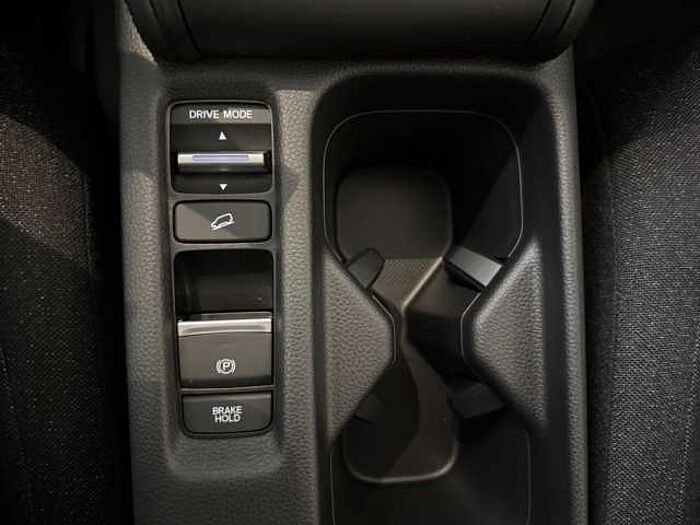 Honda HR-V e: HEV 1.5 i-MMD Hybrid Elegance (RV/RV)
