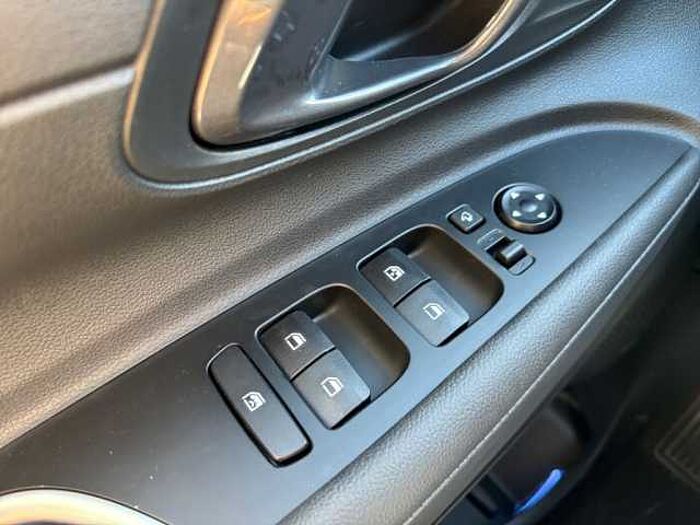 Hyundai i20 1.0 T-GDI Trend + Komfort + Bose