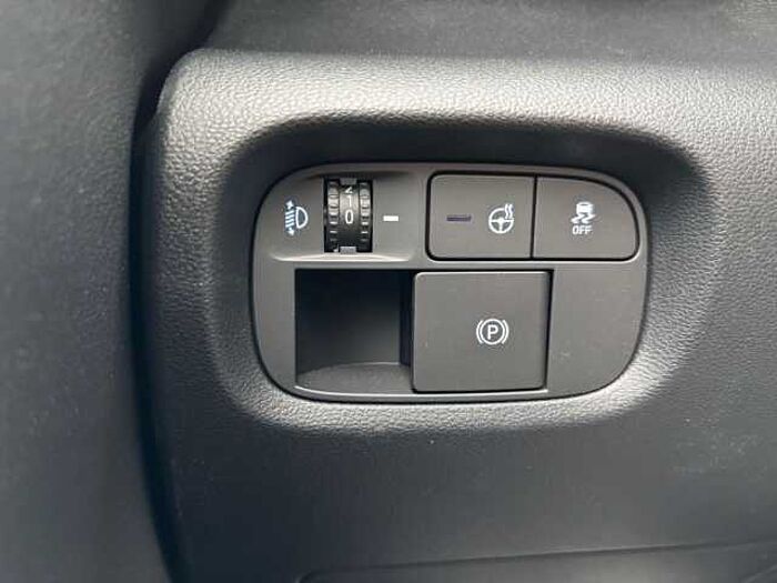 Hyundai INSTER 49kWh Trend + LED + Wärmepumpe