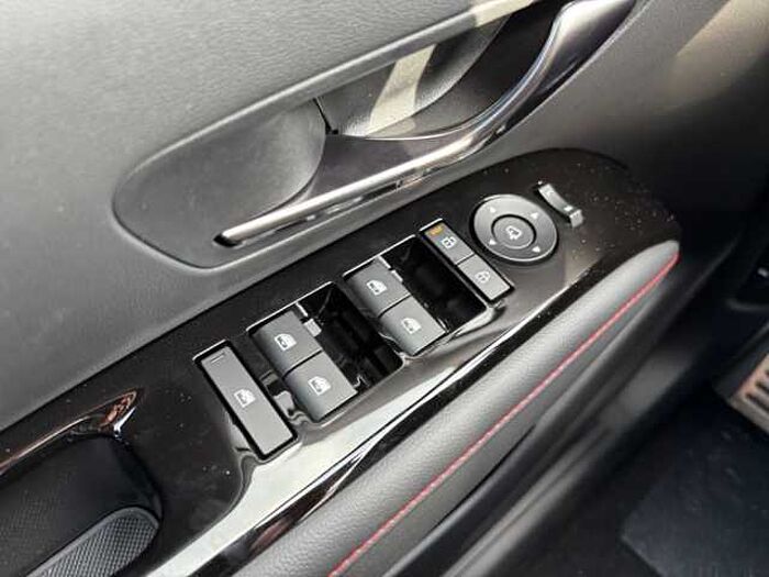 Hyundai TUCSON 1.6 T-GDi HEV 2WD N Line X Pano+Assist.