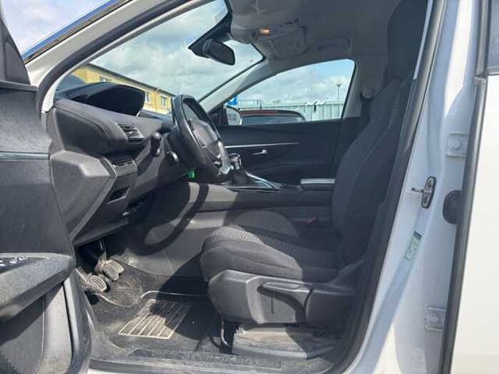 Peugeot 3008 PureTech 130 Stop & Start Crossway