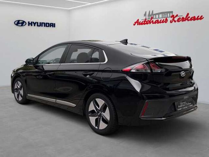 Hyundai IONIQ Hybrid 1.6 GDI Style