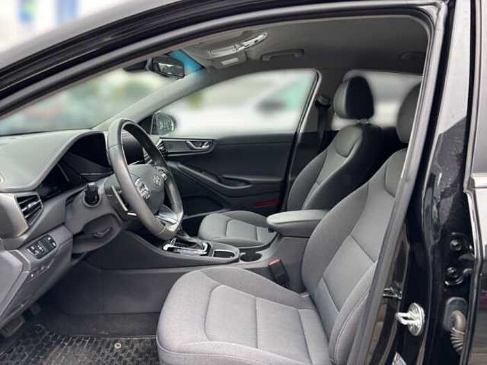 Hyundai IONIQ Hybrid 1.6 GDI Style
