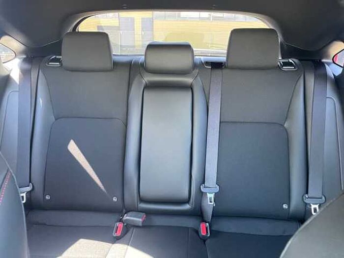 Honda Civic e: HEV 2.0 i-MMD Hybrid Sport (FE)