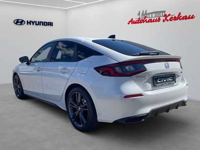 Honda Civic e: HEV 2.0 i-MMD Hybrid Sport (FE)