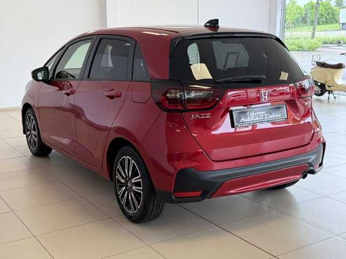 Honda Jazz e: HEV 1.5 i-MMD Hybrid Advance