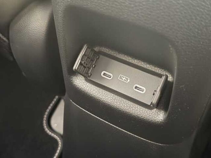Honda Jazz e: HEV 1.5 i-MMD Hybrid Advance