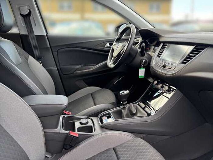 Opel Grandland X 1.5 D Start/Stop Opel 2020