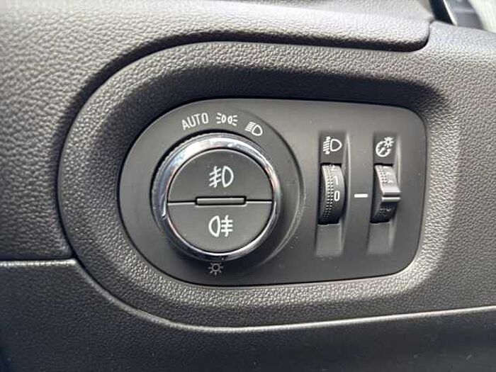 Opel Grandland X 1.5 D Start/Stop Opel 2020