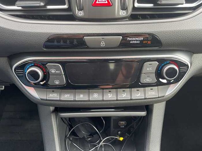 Hyundai i30 1.5 T-GDI Fastback 48V-Hybrid N-Line