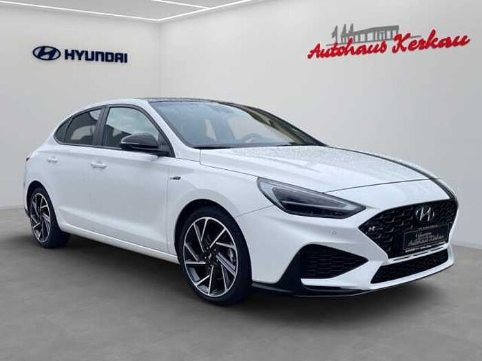 Hyundai i30 1.5 T-GDI Fastback 48V-Hybrid N-Line