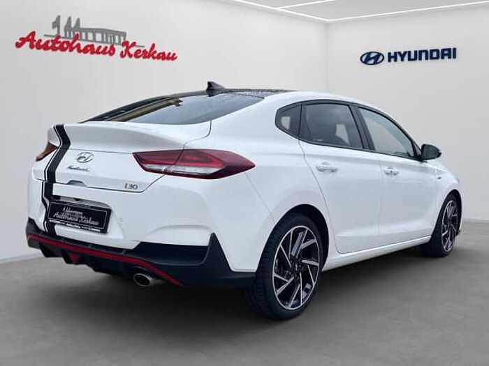 Hyundai i30 1.5 T-GDI Fastback 48V-Hybrid N-Line