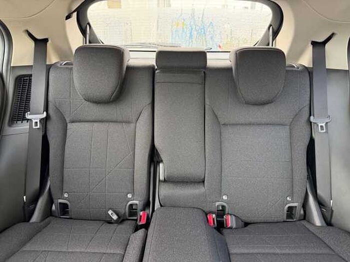 Honda HR-V e: HEV 1.5 i-MMD Hybrid Elegance (RV/RV)