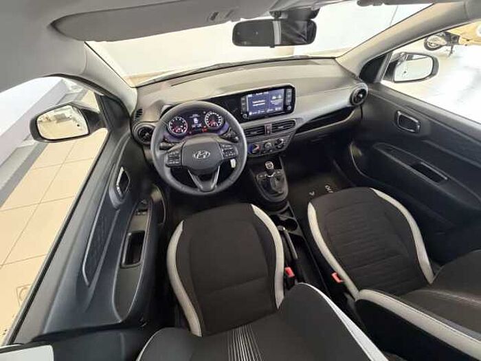 Hyundai i10 1.2 Trend + Carplay + Scheckheft + Garantie +