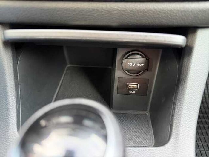 Hyundai i30 1.0 T-GDI DCT Connect & Go+LED+Navi+EPH v+h