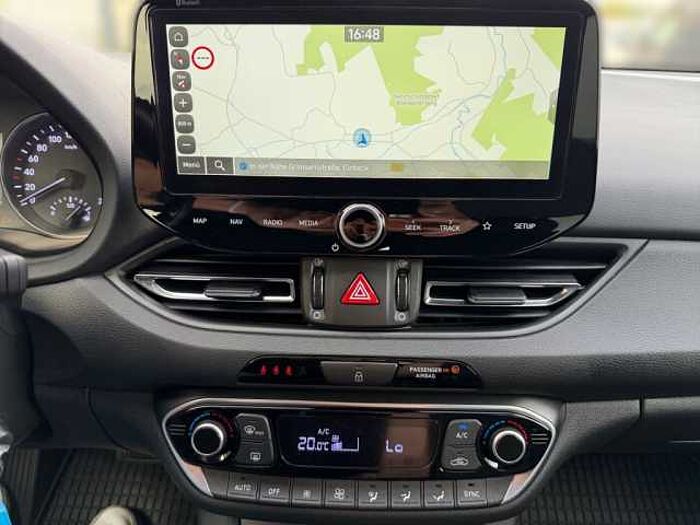 Hyundai i30 1.0 T-GDI DCT Connect & Go+LED+Navi+EPH v+h