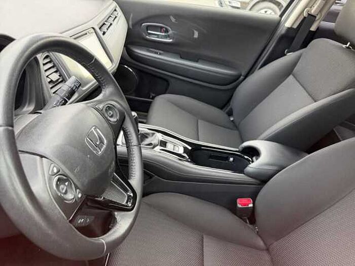 Honda HR-V 1.5 i-VTEC Elegance *1HD. *