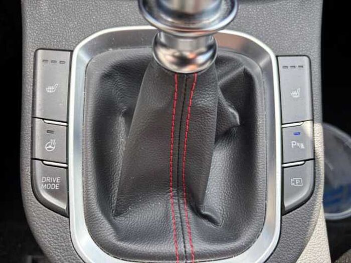 Hyundai i30 1.6 CRDI 48V-Hybrid N-Line *Komfort P.*Navi P.*
