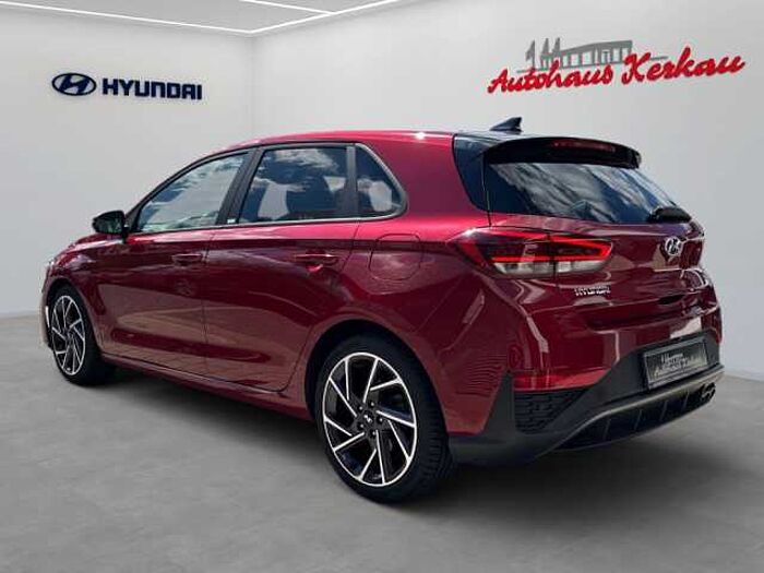 Hyundai i30 1.6 CRDI 48V-Hybrid N-Line *Komfort P.*Navi P.*