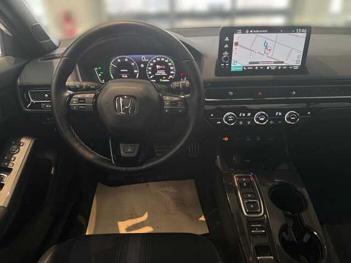 Honda Civic e: HEV 2.0 i-MMD Hybrid Sport