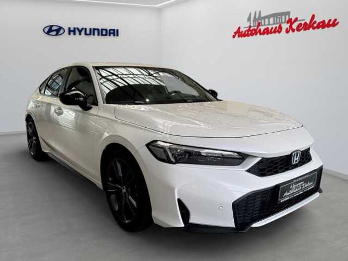 Honda Civic e: HEV 2.0 i-MMD Hybrid Sport