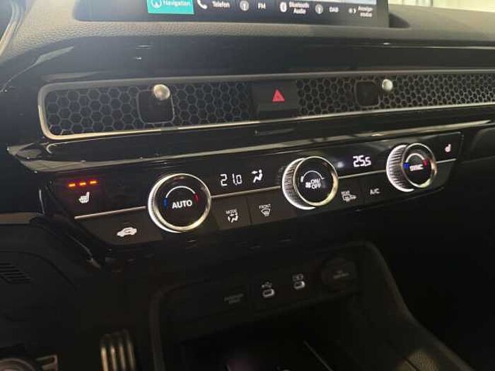Honda Civic e: HEV 2.0 i-MMD Hybrid Sport
