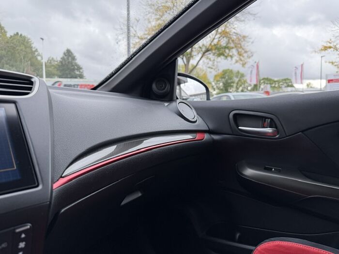 Honda Civic 2.0 VTEC Turbo Type R GT *8fach bereift*