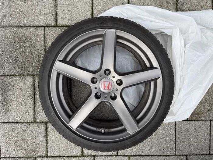 Honda Civic 2.0 VTEC Turbo Type R GT *8fach bereift*
