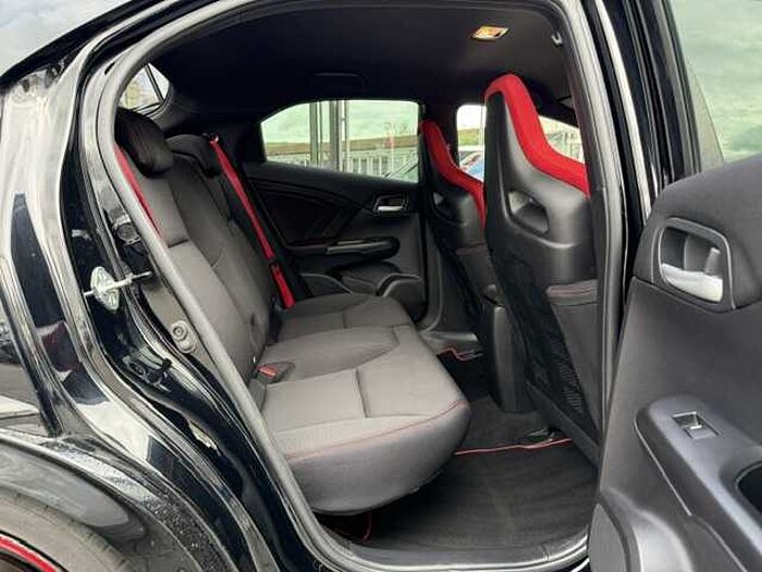 Honda Civic 2.0 VTEC Turbo Type R GT *8fach bereift*