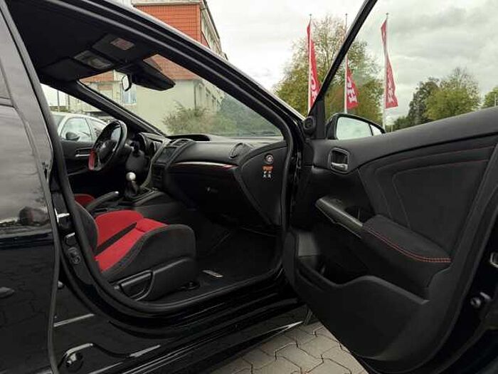 Honda Civic 2.0 VTEC Turbo Type R GT *8fach bereift*