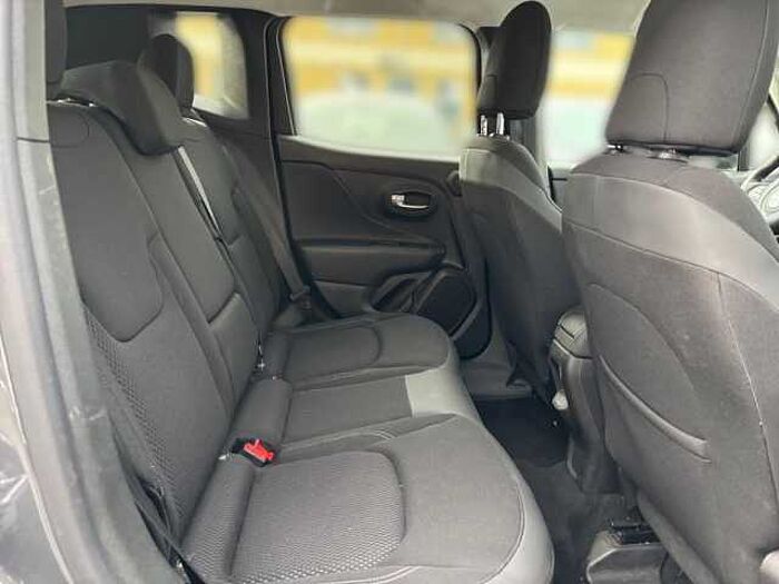 Jeep Renegade 1.3 T-GDI 4xe PLUG-IN Hybrid Automatik S
