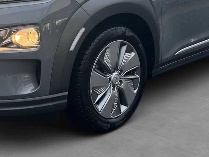 Hyundai Kona EV Advantage