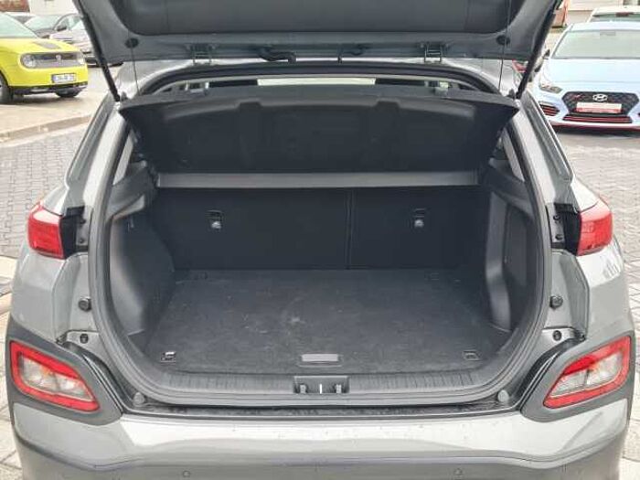 Hyundai Kona EV Advantage